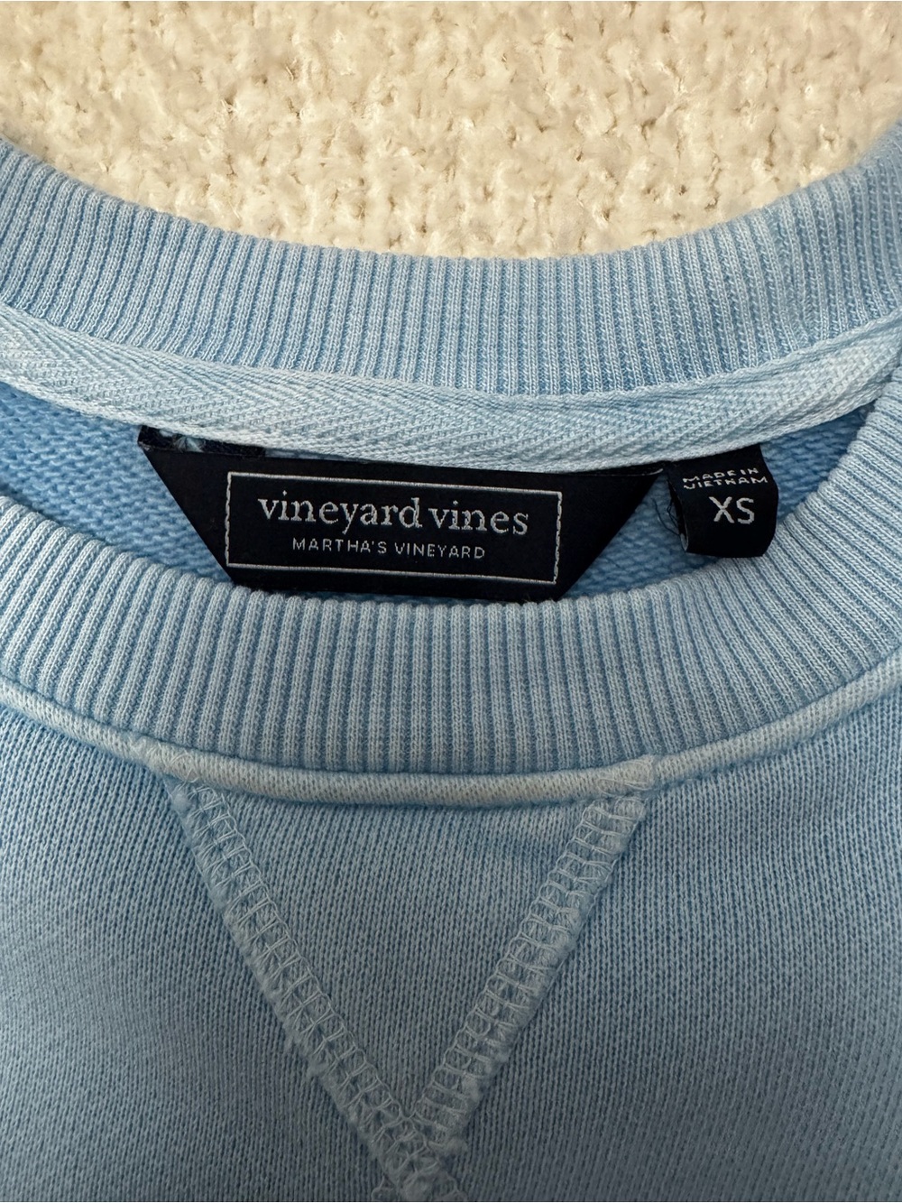 Vineyard Vines Women’s Surf Terry Crewneck Sweatshirt - Picture 4 of 5